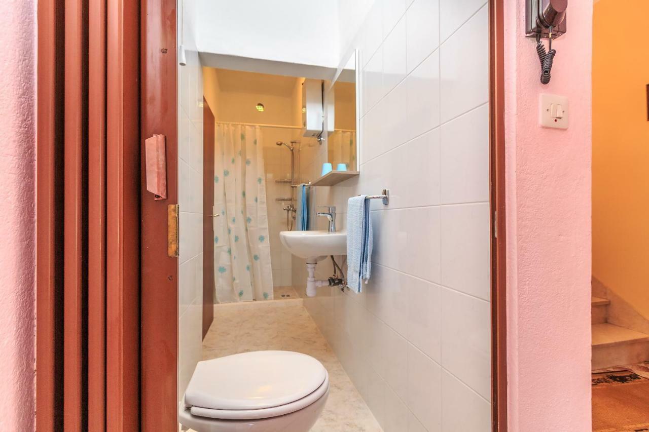 Apartments Marija Kaštela Екстериор снимка