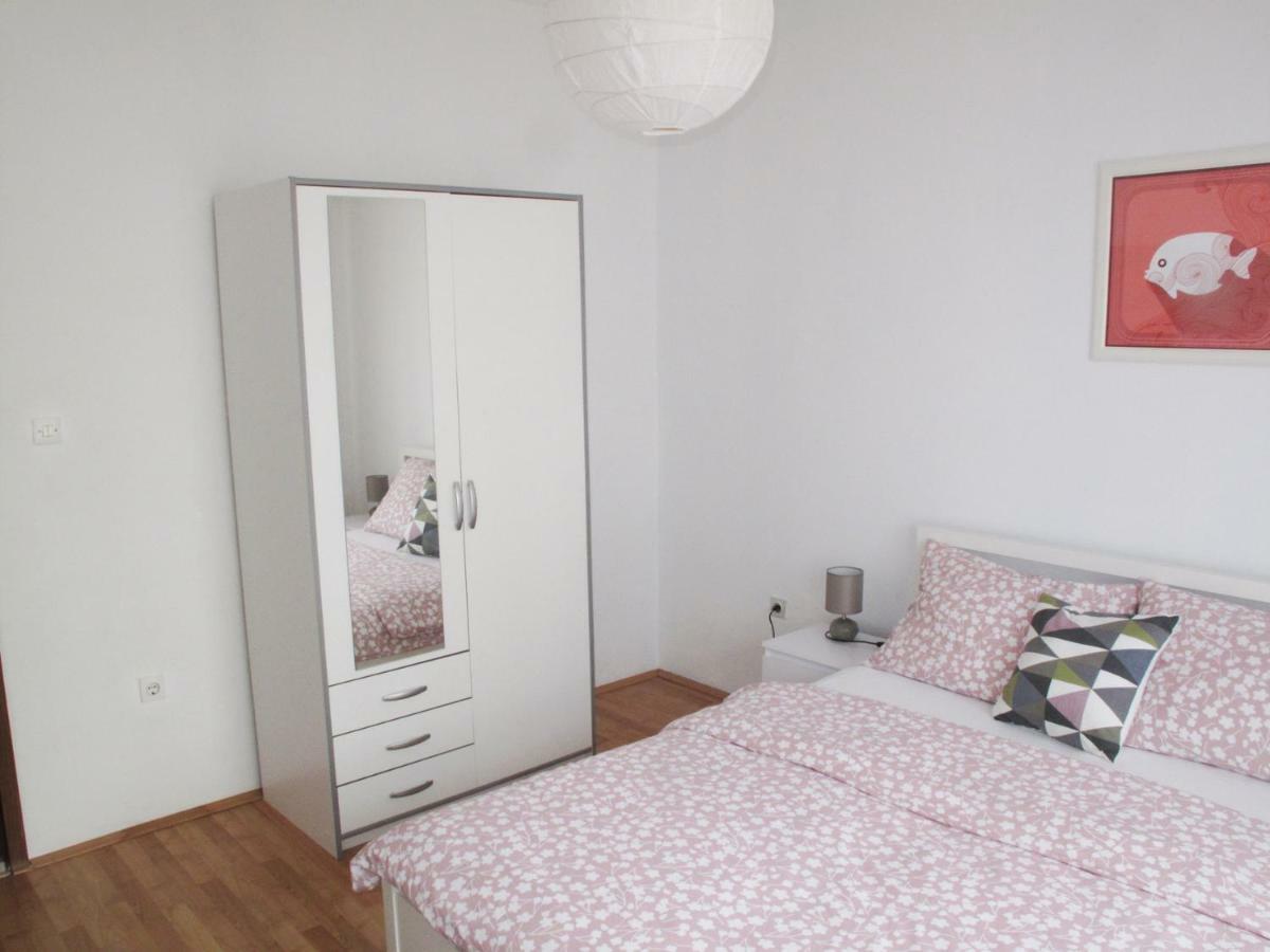 Apartments Marija Kaštela Екстериор снимка